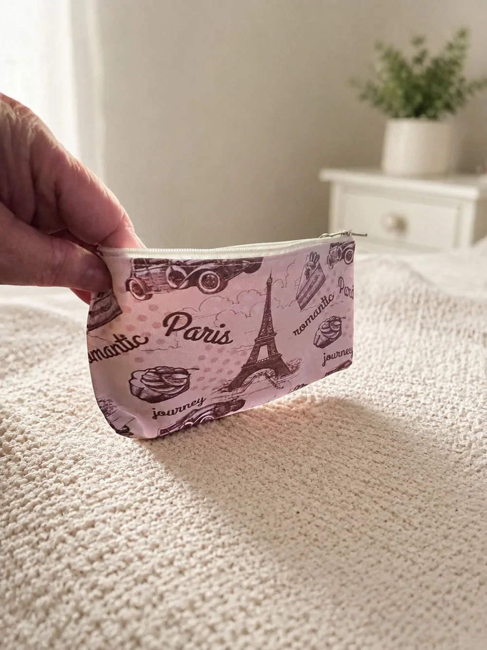 N/A cute paris